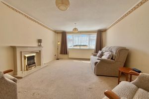 Living Room- click for photo gallery